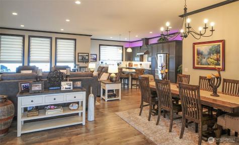 613 S Perry Avenue East Wenatchee WA 98802