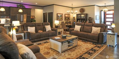 613 S Perry Avenue East Wenatchee WA 98802