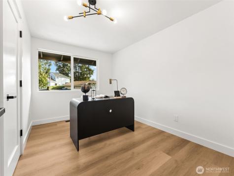 13618 SE 141st Street Renton WA 98059