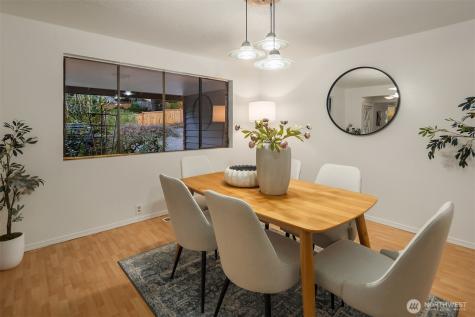 6612 129th Place SE Bellevue WA 98006