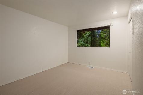 6612 129th Place SE Bellevue WA 98006