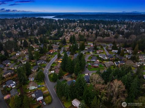 6612 129th Place SE Bellevue WA 98006