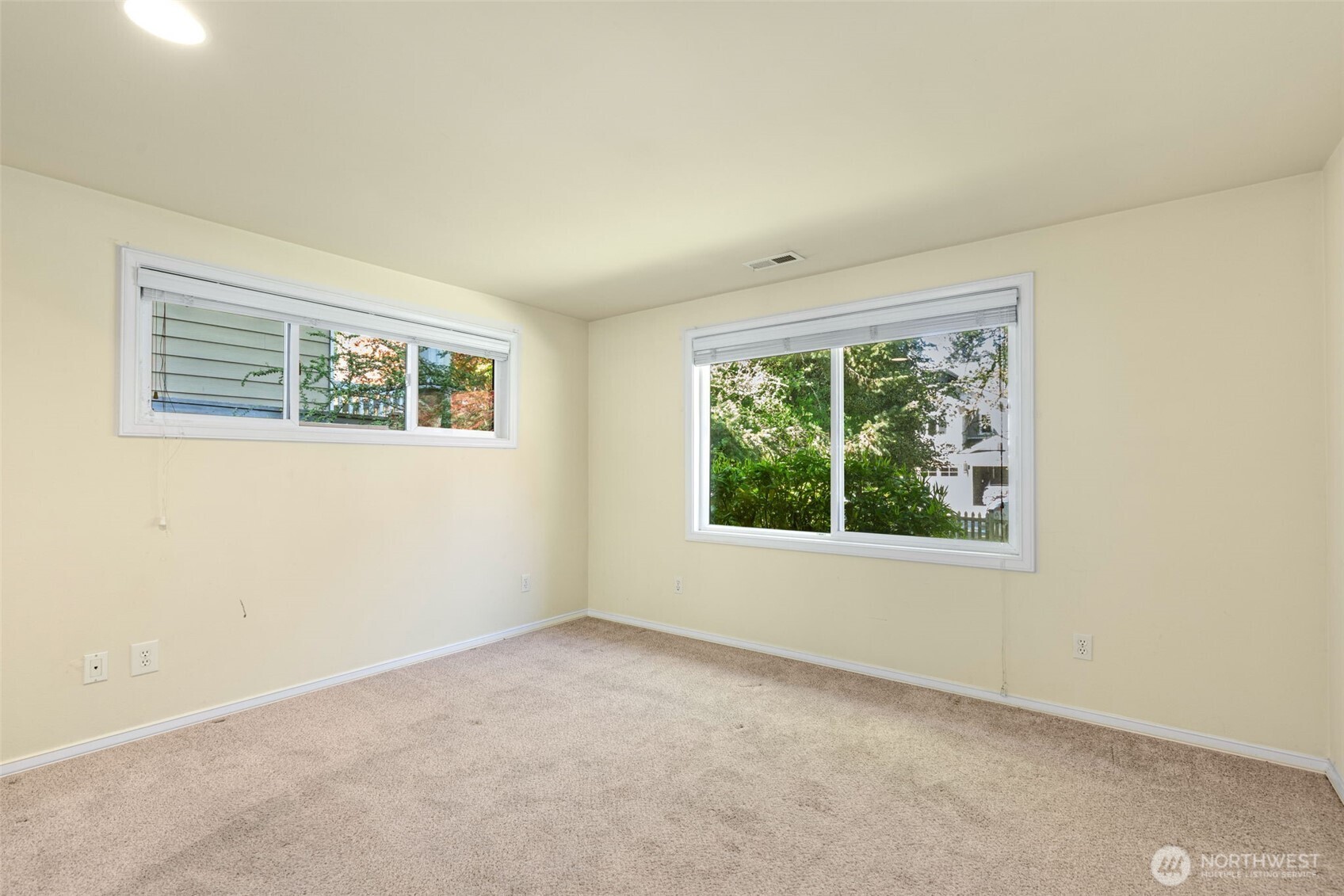 10435 SE 13th Street Bellevue WA 98004