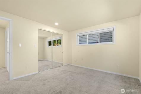 10435 SE 13th Street Bellevue WA 98004