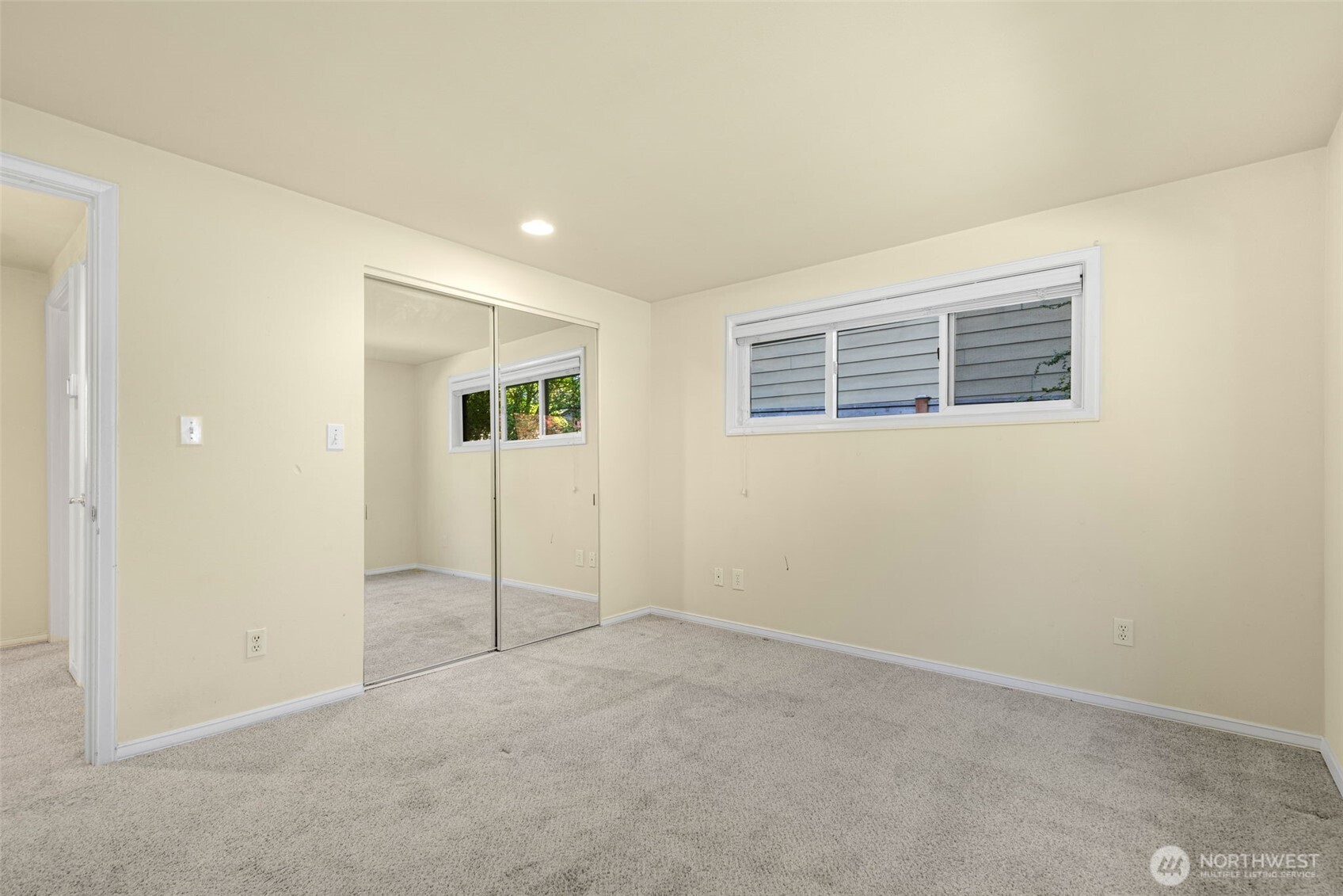 10435 SE 13th Street Bellevue WA 98004