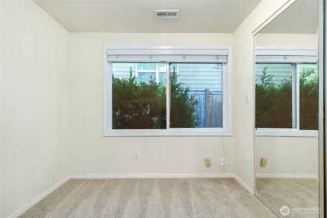 10435 SE 13th Street Bellevue WA 98004