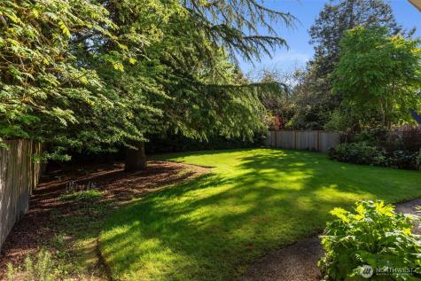 10435 SE 13th Street Bellevue WA 98004