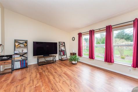 571 Lewis Road Port Angeles WA 98362