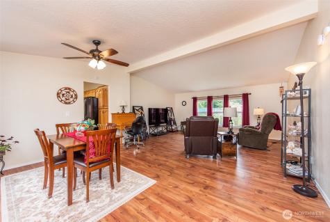 571 Lewis Road Port Angeles WA 98362