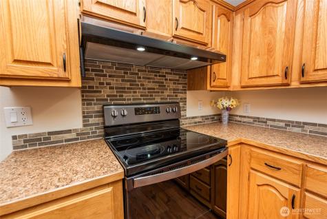 571 Lewis Road Port Angeles WA 98362