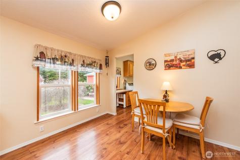 571 Lewis Road Port Angeles WA 98362