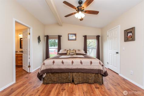 571 Lewis Road Port Angeles WA 98362