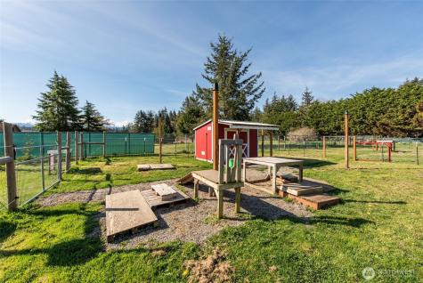 571 Lewis Road Port Angeles WA 98362