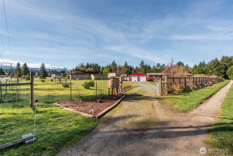 571 Lewis Road Port Angeles WA 98362