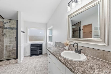 5318 NW 304th Street Ridgefield WA 98642