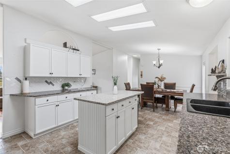5318 NW 304th Street Ridgefield WA 98642