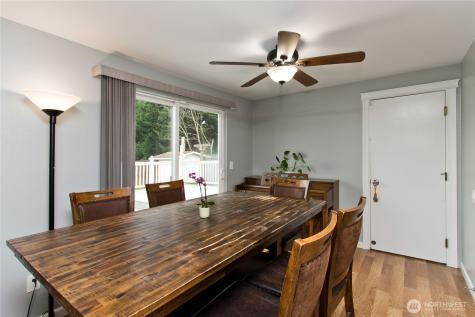 10319 SE 228th Street Kent WA 98031