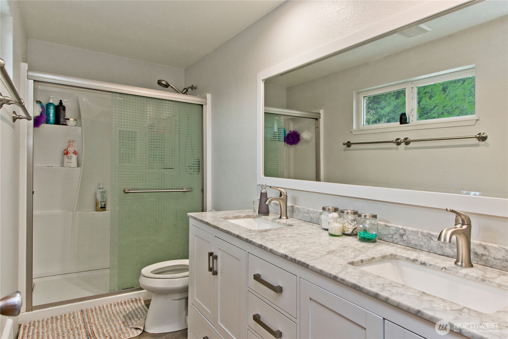 10319 SE 228th Street Kent WA 98031