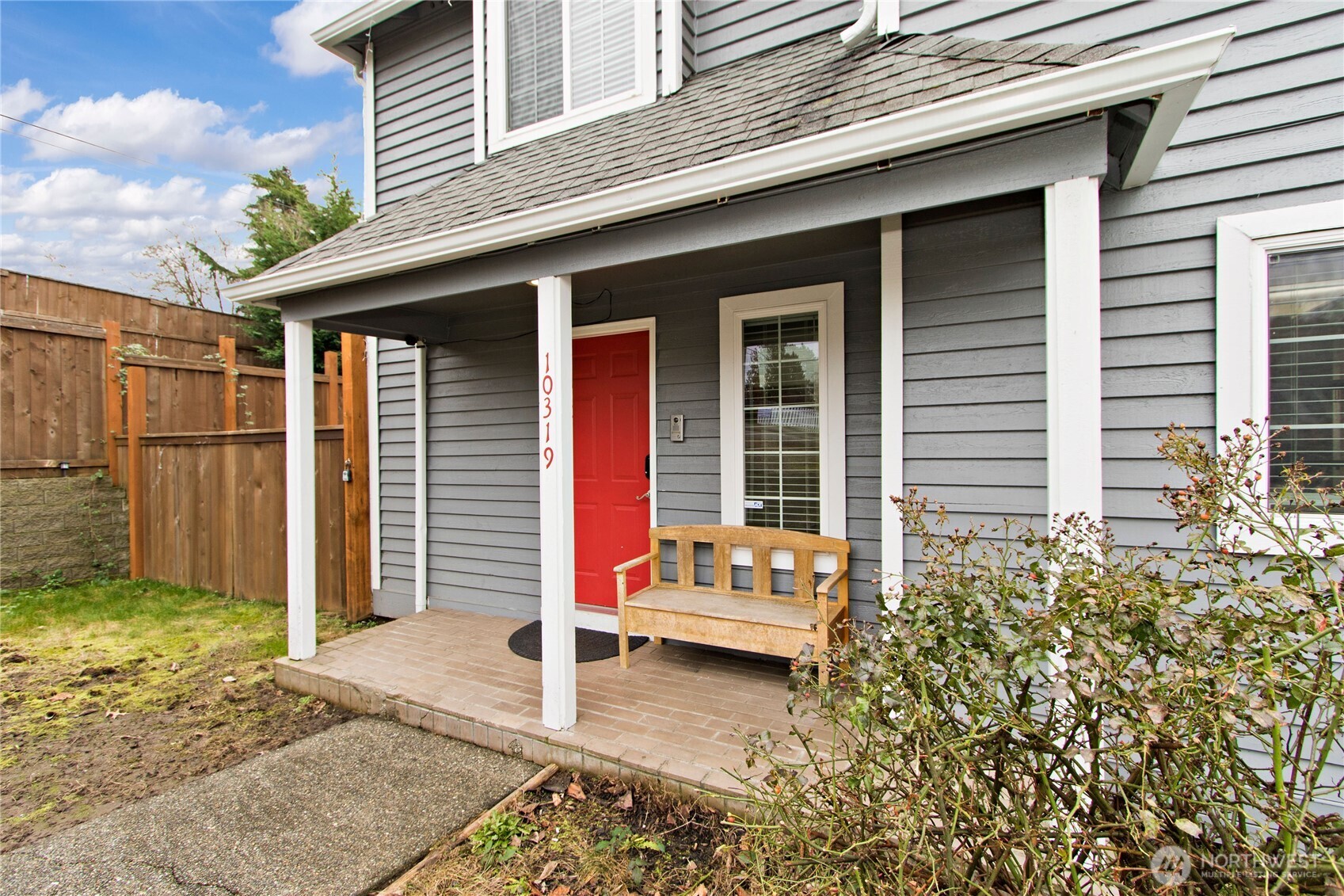 10319 SE 228th Street Kent WA 98031