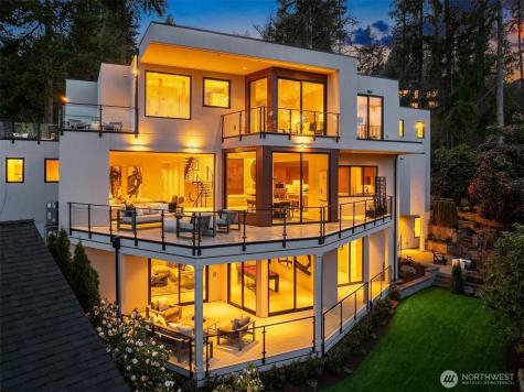 9630 SE 5th Street Bellevue WA 98004