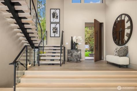 9630 SE 5th Street Bellevue WA 98004