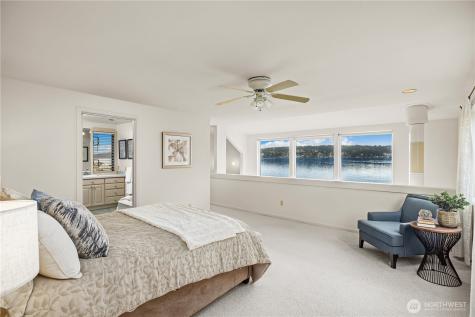 3418 W Lake Sammamish Parkway SE Bellevue WA 98008