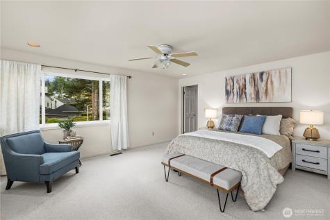 3418 W Lake Sammamish Parkway SE Bellevue WA 98008