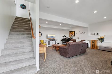 14 Zermatt Court Camano Island WA 98282