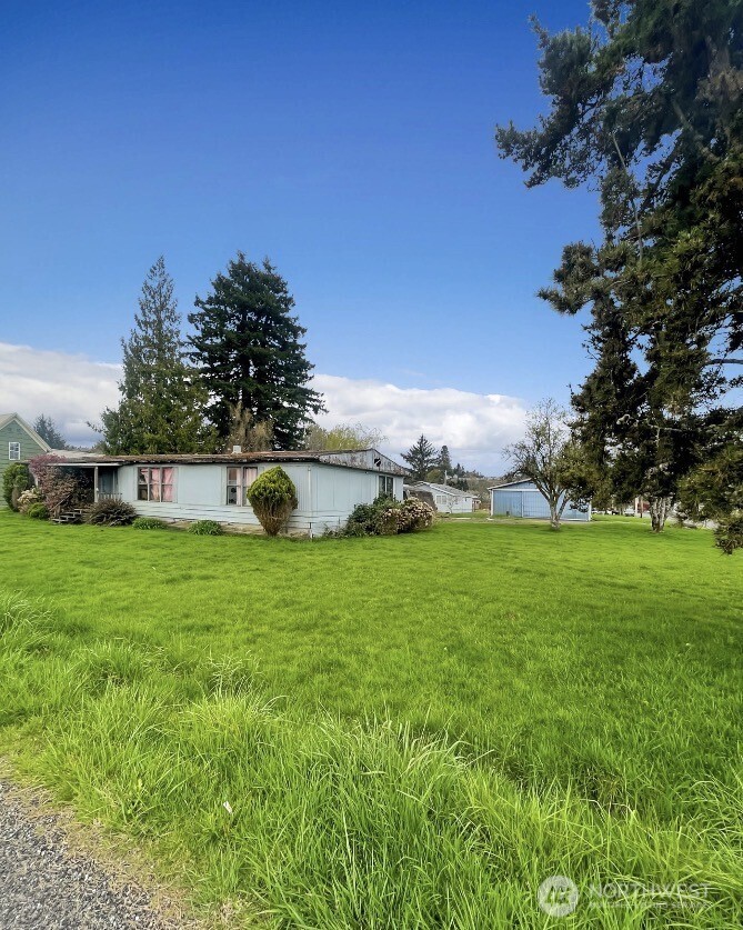 604 Oregon Avenue South Bend WA 98586