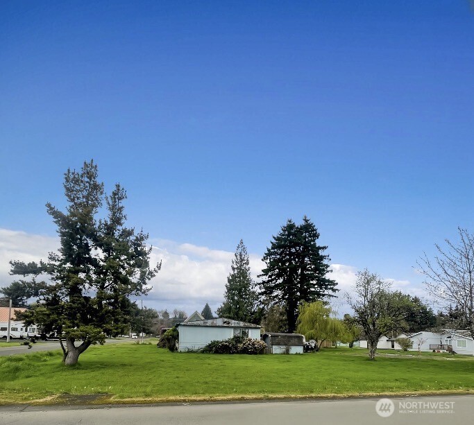 604 Oregon Avenue South Bend WA 98586