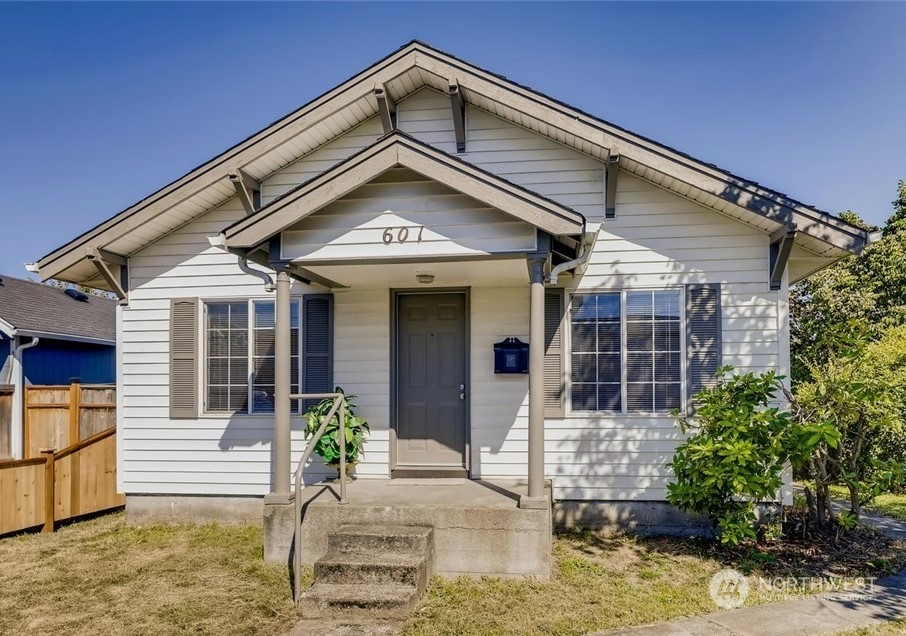601 2nd Street Se Puyallup WA 98372