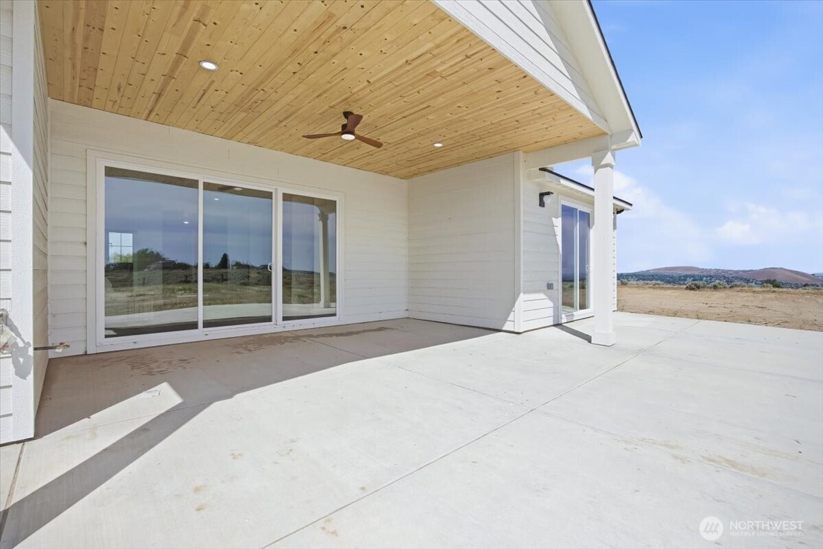 29183 Mammoth Drive Kennewick WA 99338
