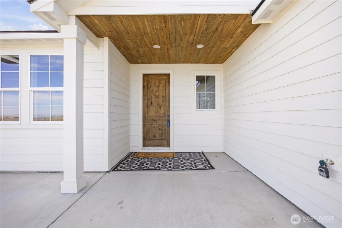 29183 Mammoth Drive Kennewick WA 99338