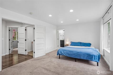 2101 103rd Street E Tacoma WA 98445