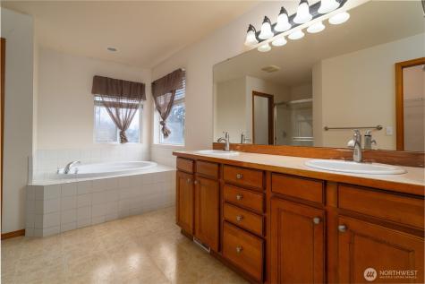 4729 Okanogan Drive SE Port Orchard WA 98366