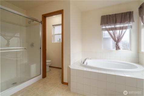 4729 Okanogan Drive SE Port Orchard WA 98366