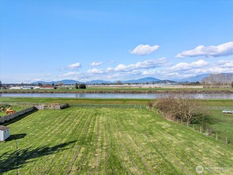 17771 Dunbar Road Mount Vernon WA 98273