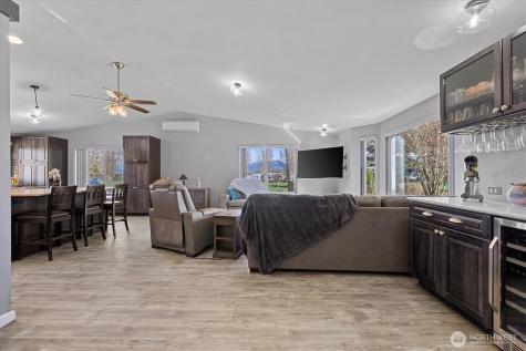 17771 Dunbar Road Mount Vernon WA 98273