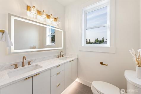 1197 Leighton Street Blaine WA 98230