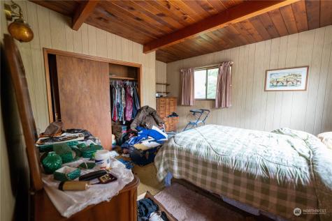 2207 W Edgewood Drive Port Angeles WA 98363