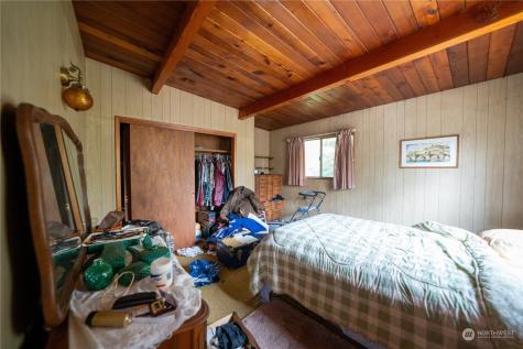 2207 W Edgewood Drive Port Angeles WA 98363