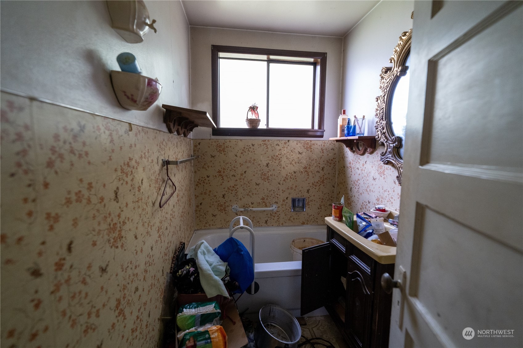 2207 W Edgewood Drive Port Angeles WA 98363