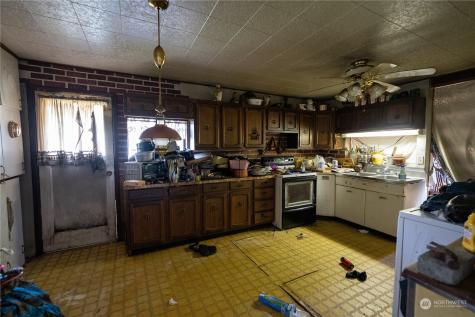 2207 W Edgewood Drive Port Angeles WA 98363