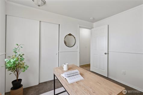 1016 215th Street SE Bothell WA 98021