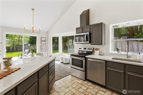 1016 215th Street SE Bothell WA 98021