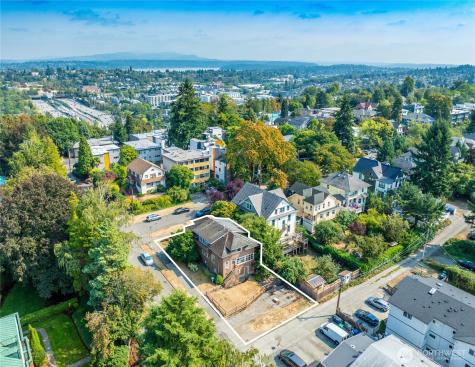 1303 13th Avenue S Seattle WA 98144