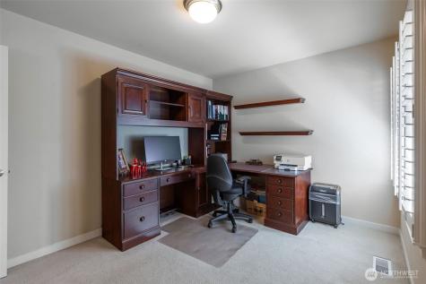 23431 NE 10th Place Sammamish WA 98074
