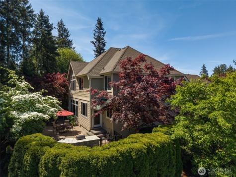 23431 NE 10th Place Sammamish WA 98074