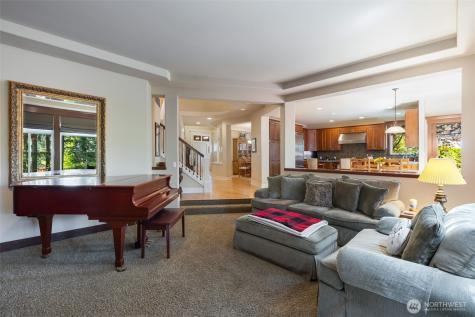 23431 NE 10th Place Sammamish WA 98074