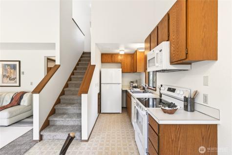 23927 SE 238th Street Maple Valley WA 98038